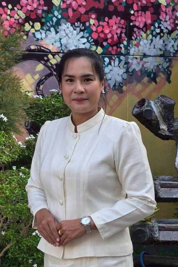 นางสาวเยาวรัตน์ ทองมี