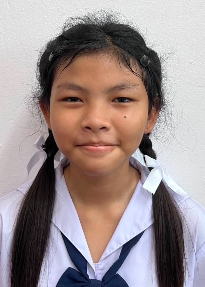 เด็กหญิงอริสา -
