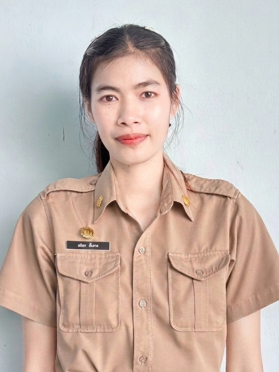 นางสาวลลิตา ผึ้งสาย