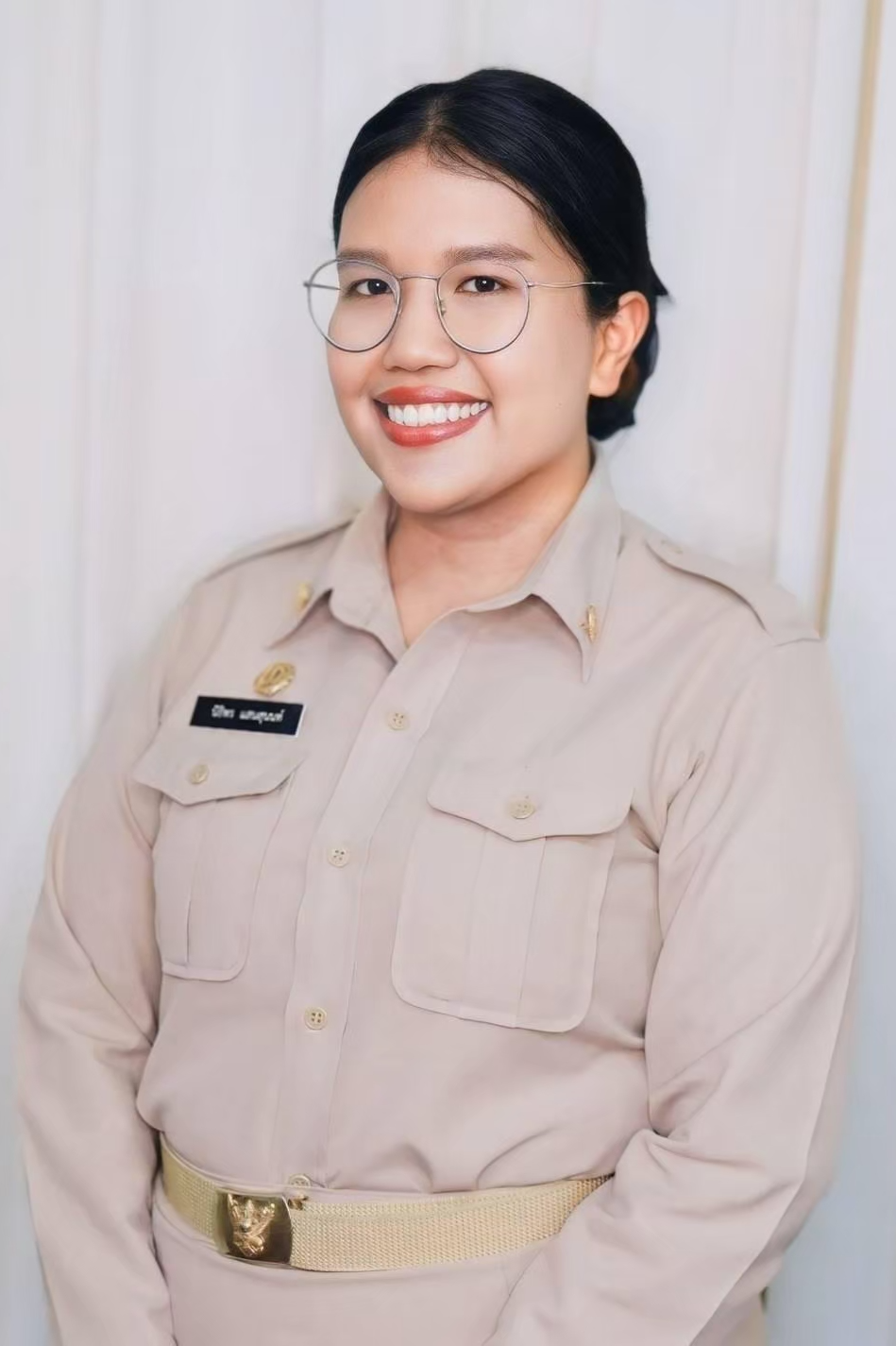 นางสาวนิธิพร แสนสุนนท์