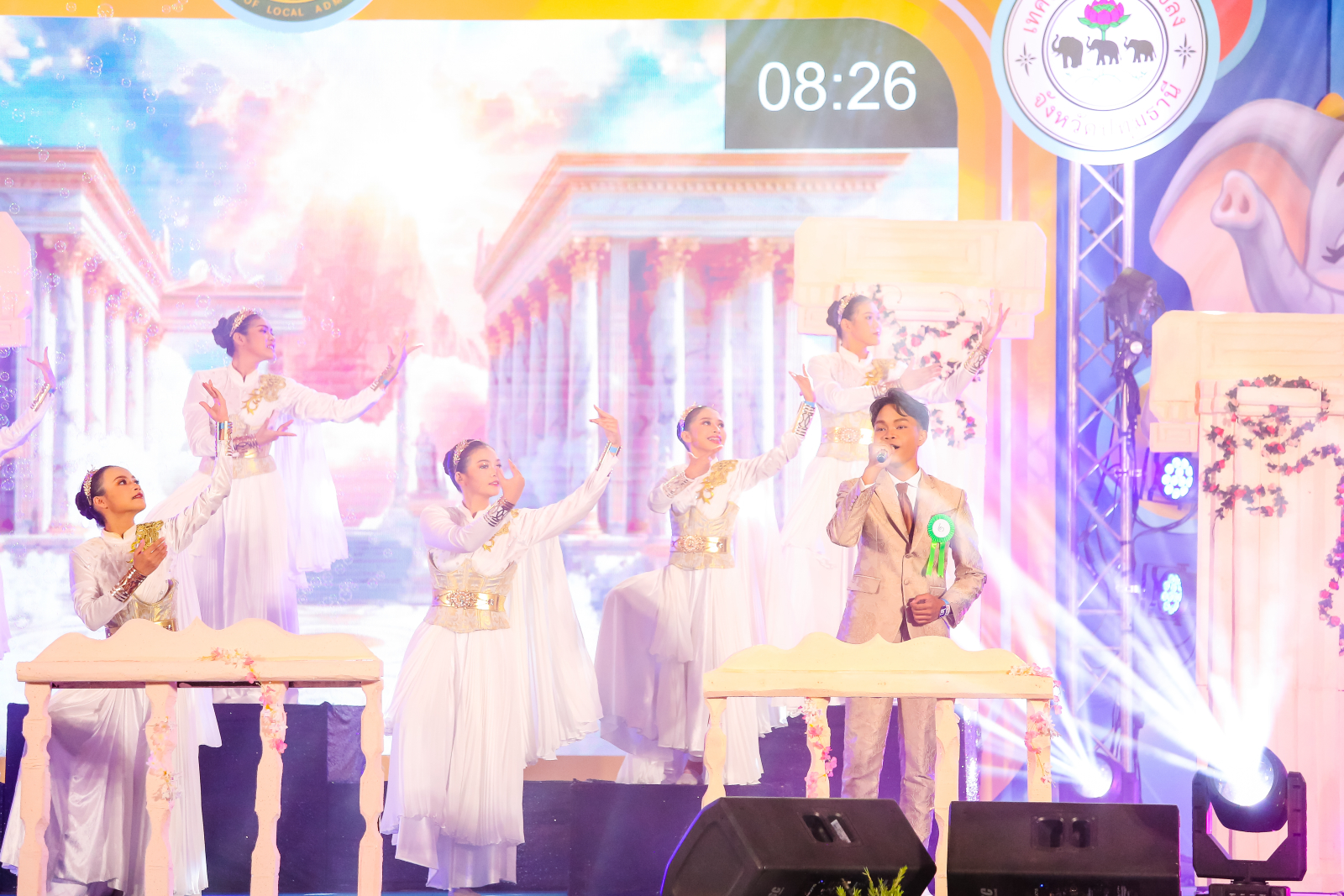 ภาพบรรยากาศการร้องเพลงพระราชนิพนธ์พร้อมจินตลีลา ระดับชั้น ม.4-6 (20/07/69)