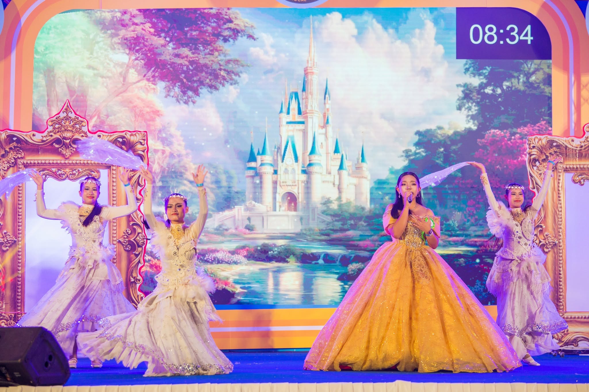 การร้องเพลงพระราชนิพนธ์พร้อมจินตลีลา ระดับชั้น ม.1-3