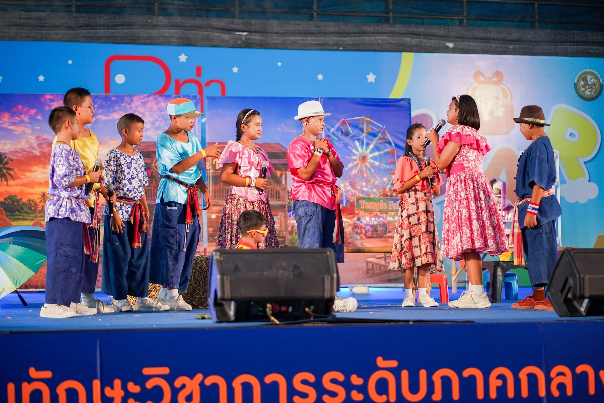 ภาพบรรยากาศการแสดงละครภาษาอังกฤษ ระดับชั้น ป.1-6 (21/07/69)