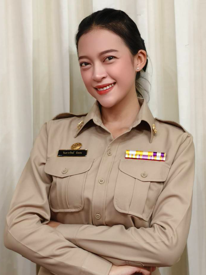 นางสาวจินดาทรัพย์ มิลอน