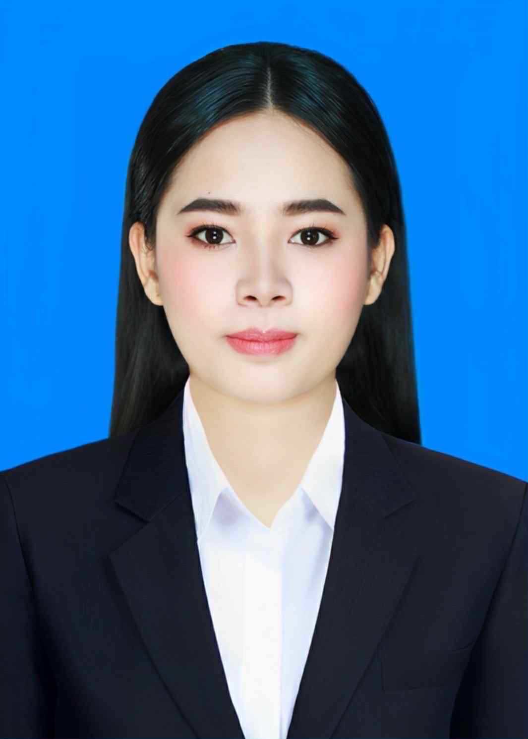 นางสาวญาณันธร ชื่นละออ