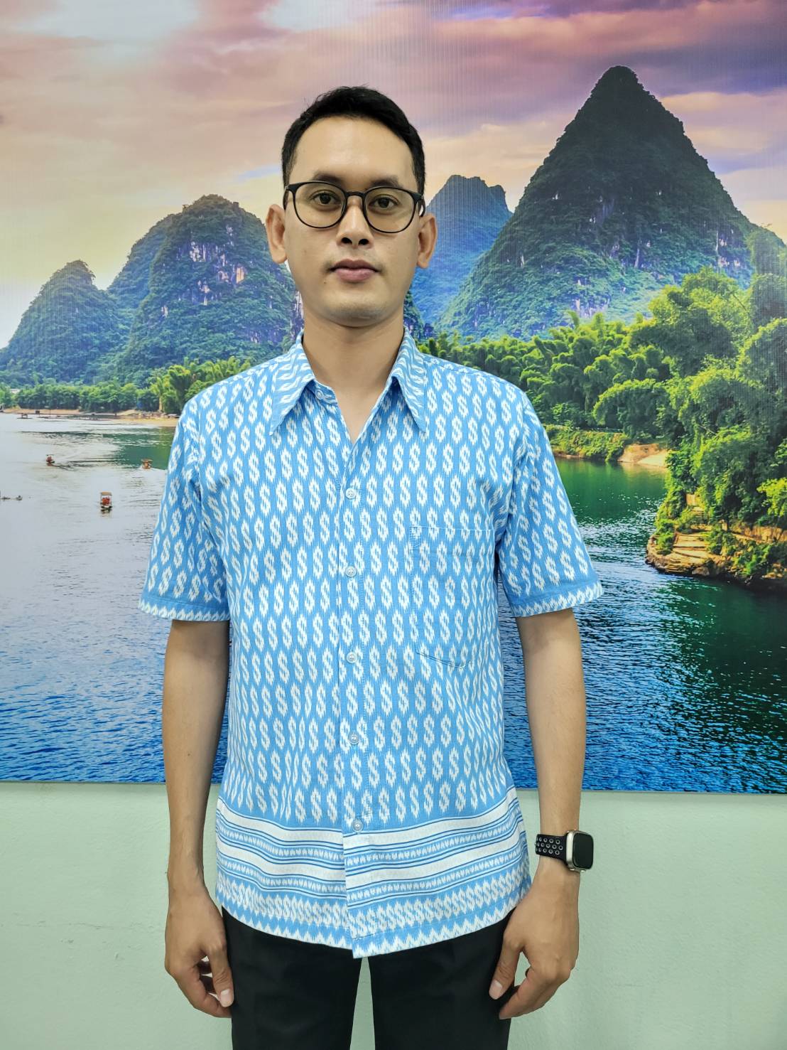 นายธารนรินทร์ หมวกเพ็ชร