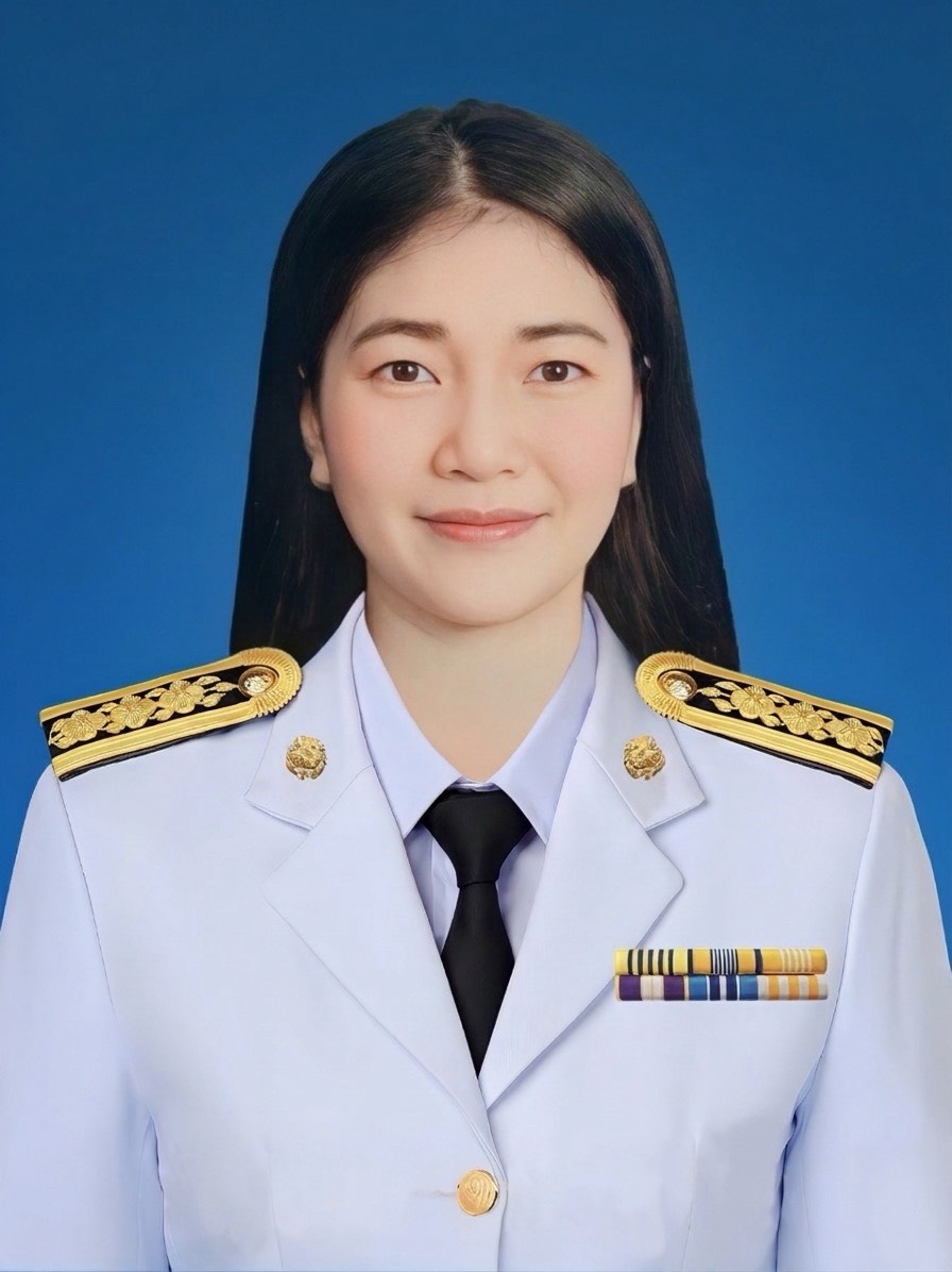 นางสาวมณฑกานต์ โชคบัณฑิต