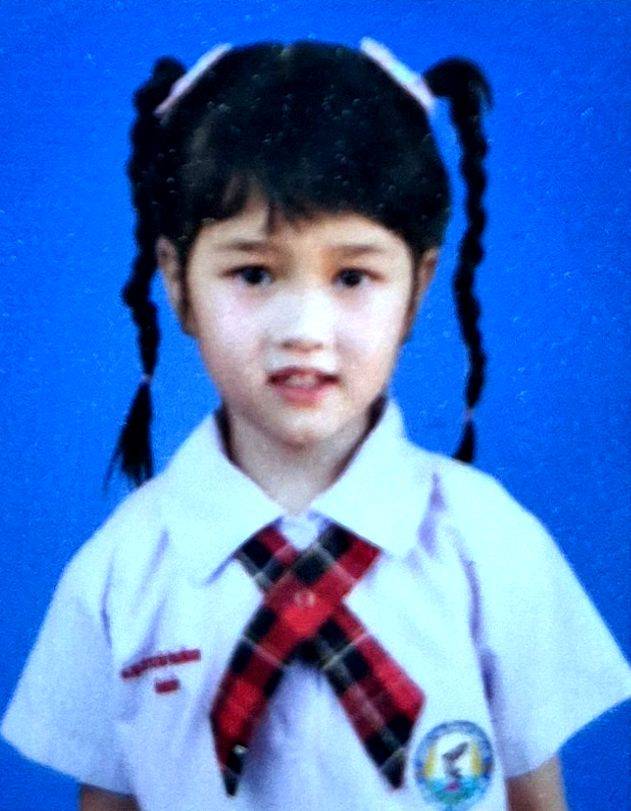 เด็กหญิงธารารินทร์ จำนงค์นอก