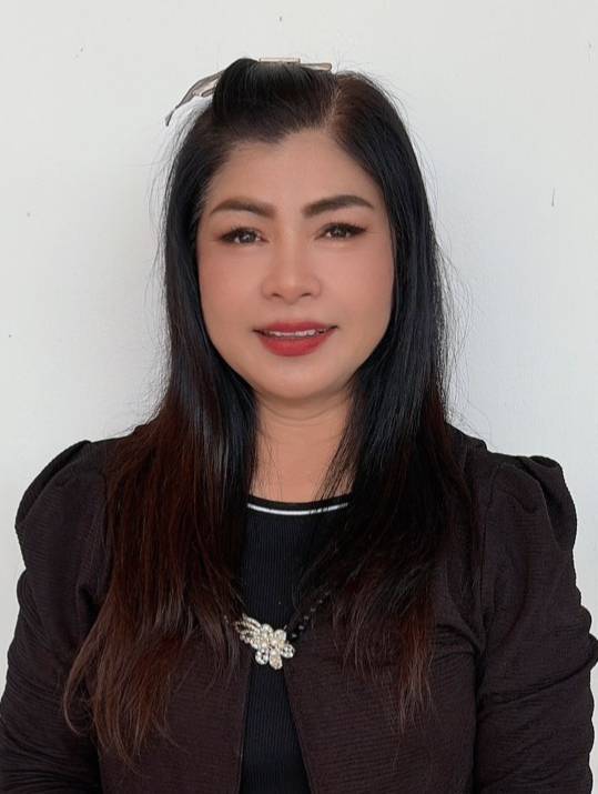 นางอภิญญาลักษณ์ จำลองศักดิ์