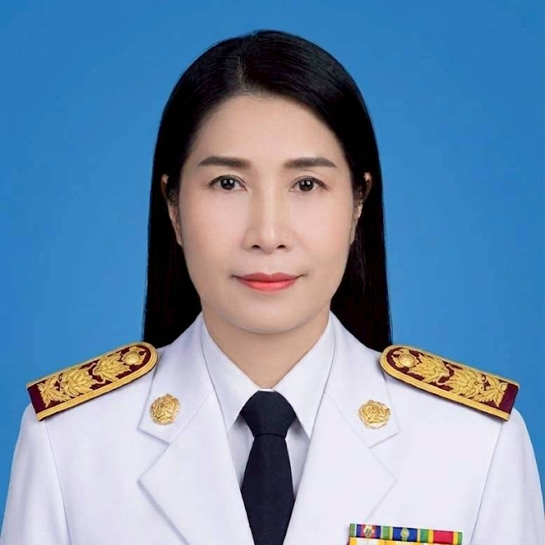 นางสาวมณฑาทิพย์ วงษ์นาค