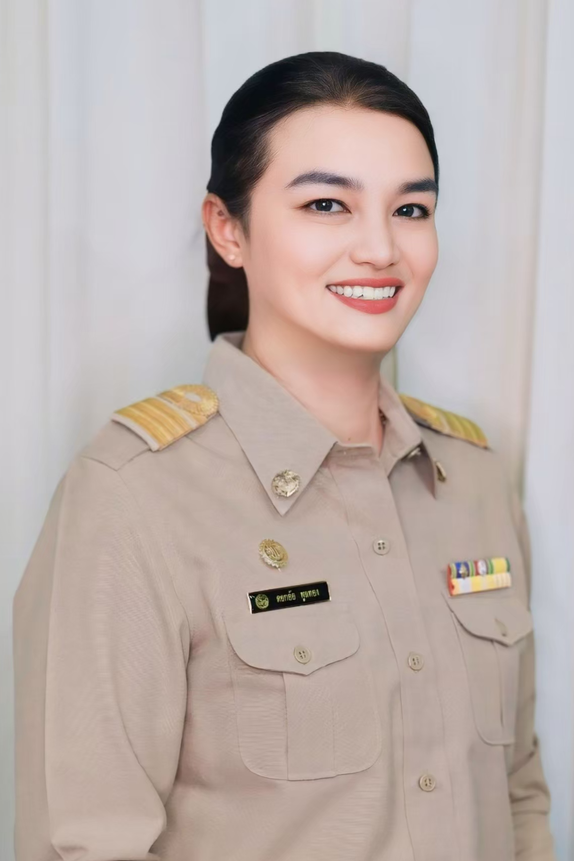 นางสาวดอกอ้อ พูลทอง