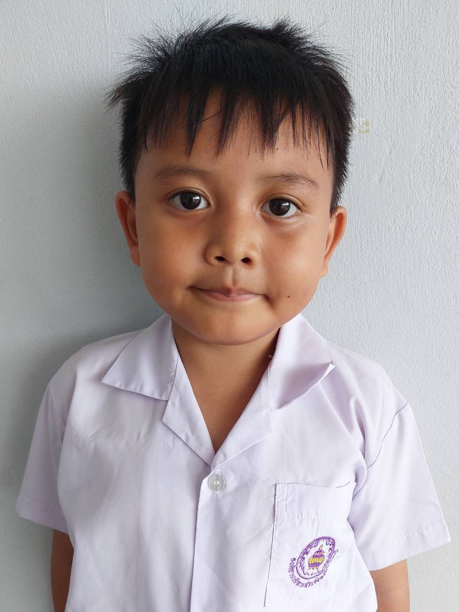 เด็กชายพชรพล สุวรรณ์