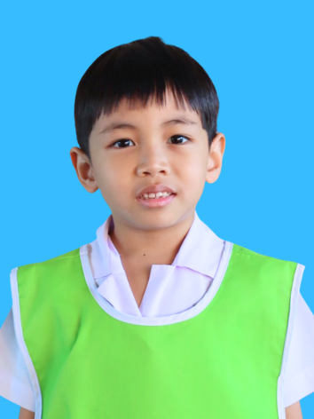 เด็กชายภานุภัทร สอนนอก