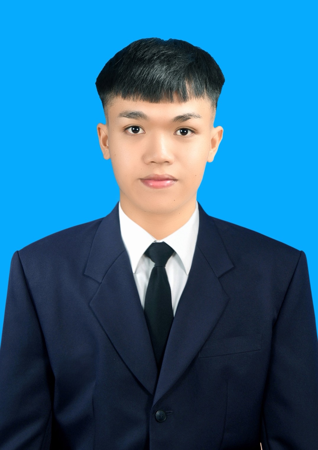 นายรุ่งอรุณ แสงชมภู