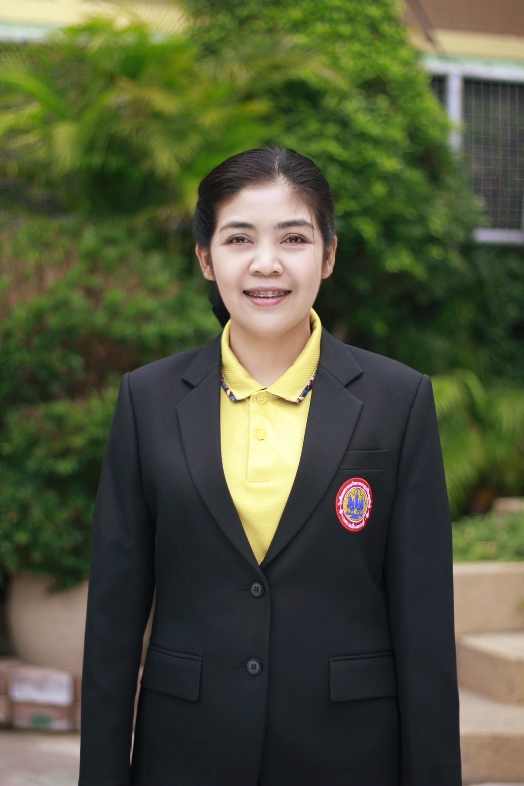 นางสาวอารีย์ ทองมา