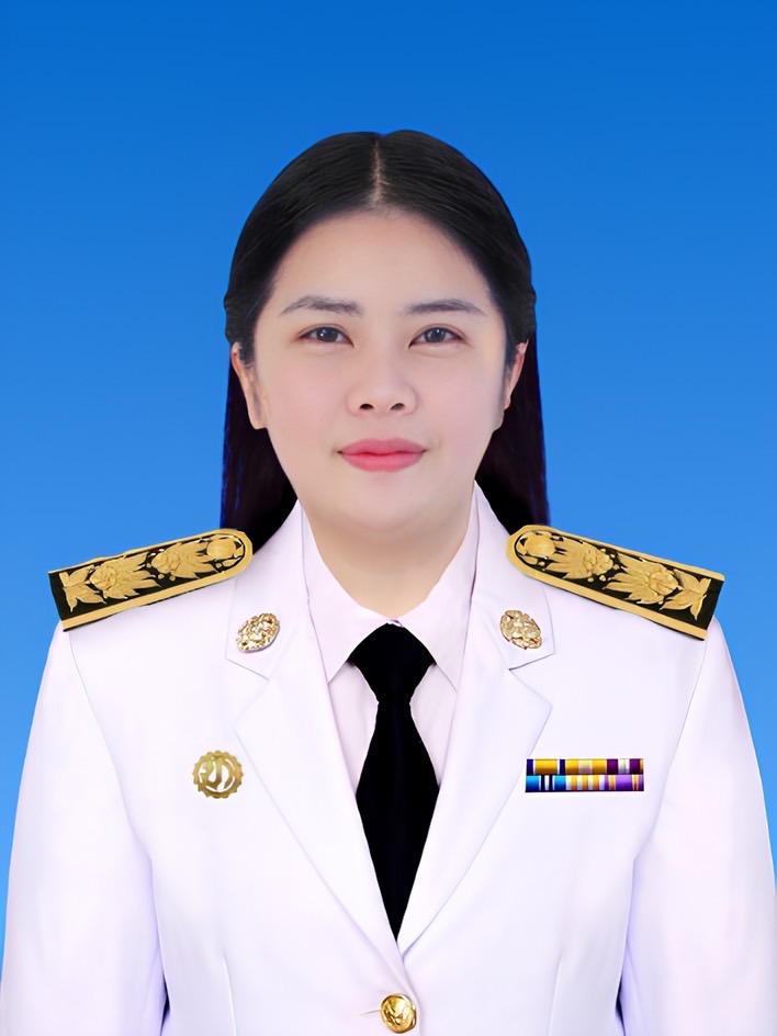 นางสาวพาขวัญ บุญทีไธสง