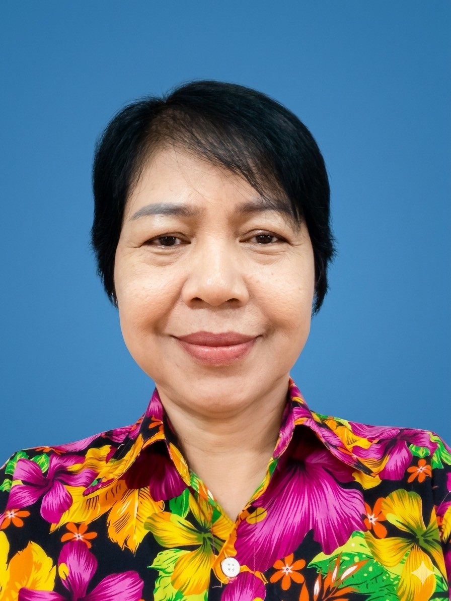 นางชุติมณฑน์ ภูศรี