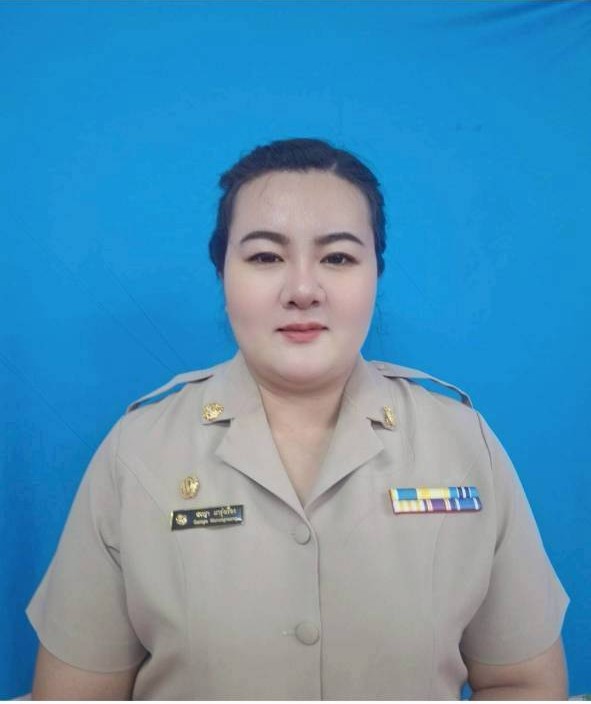 นางสาวสรญา มารุ่งเรือง