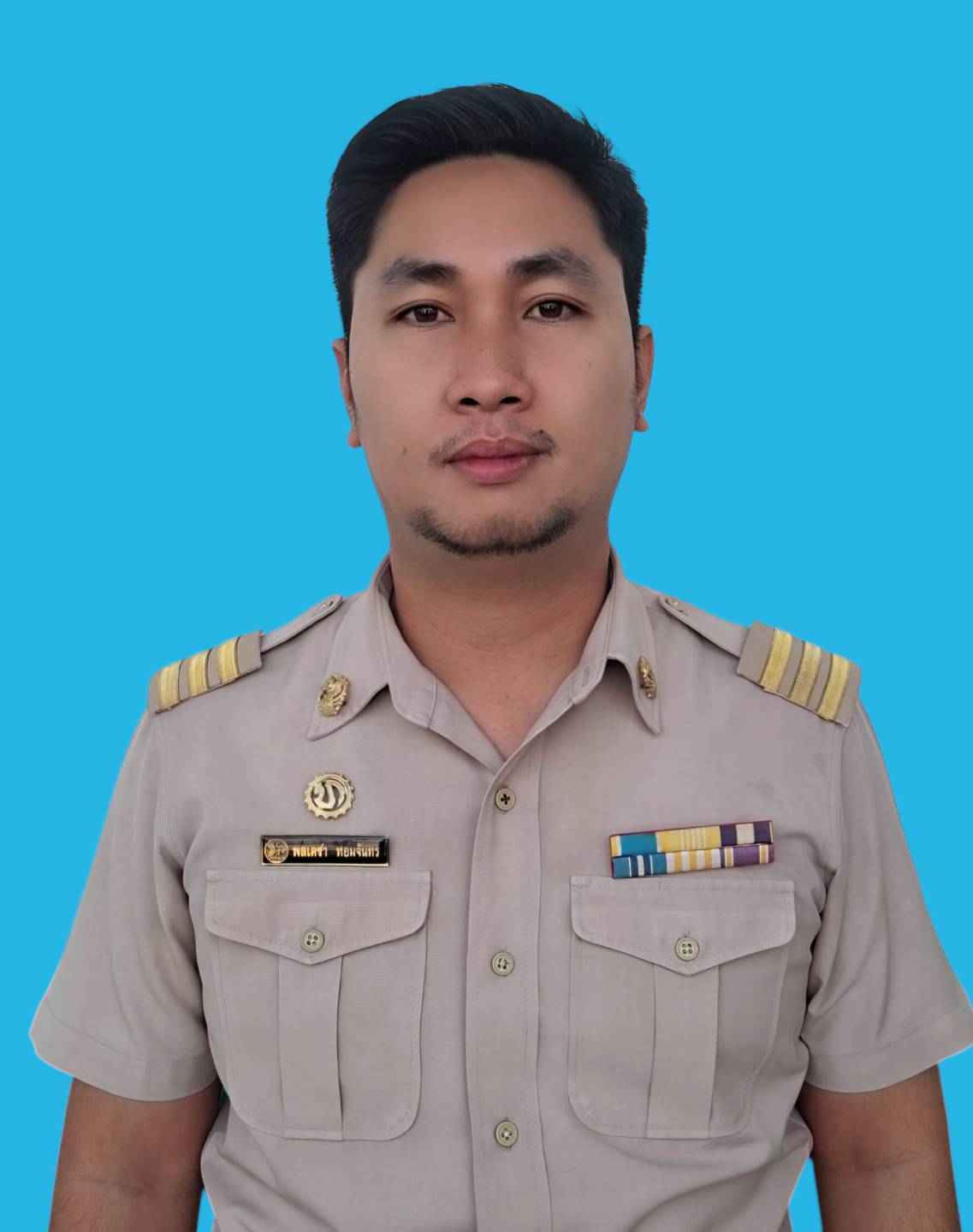 นายพลเดชา หอมจันทร์