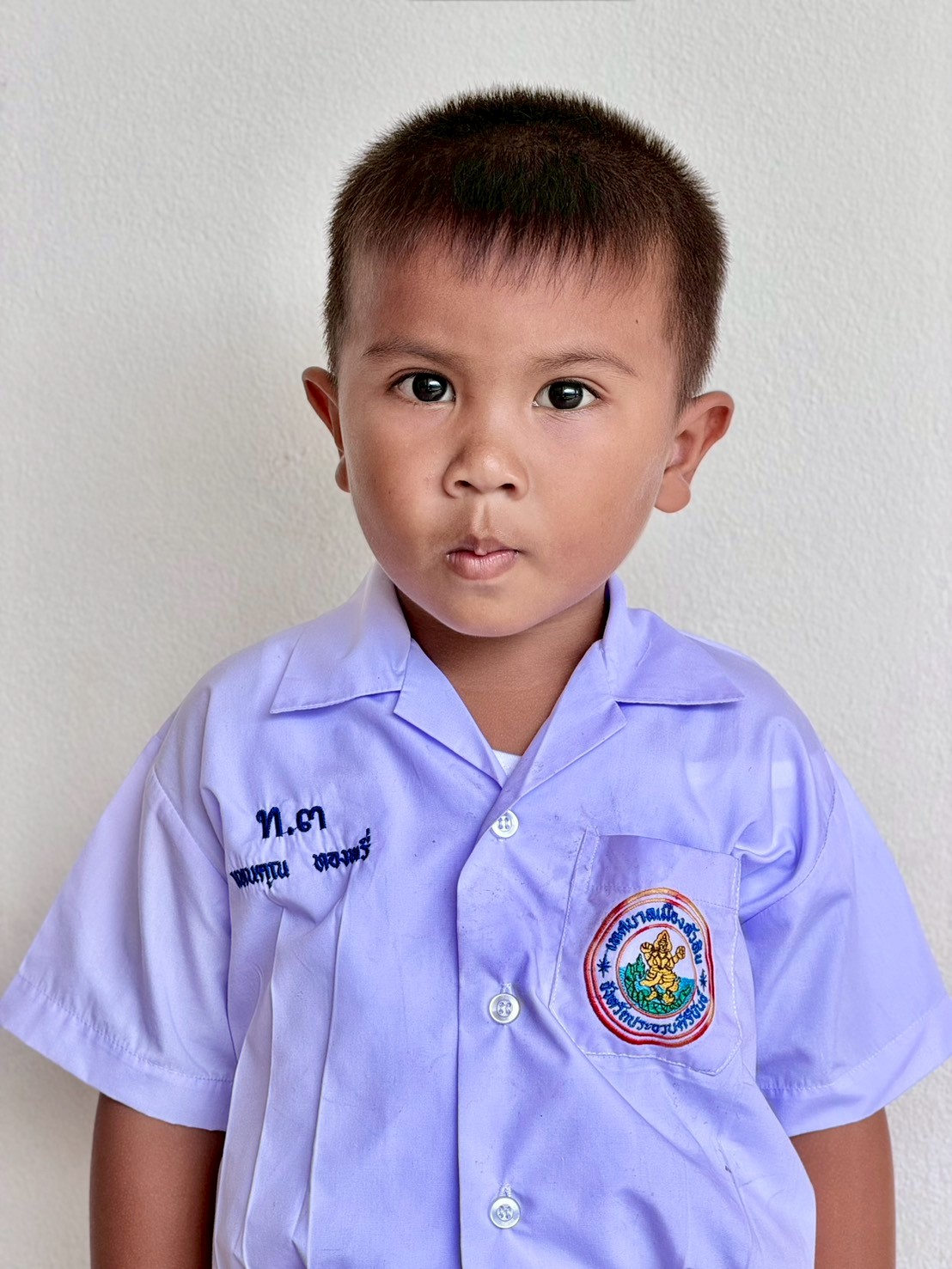 เด็กชายแทนคุณ ทองหรี่