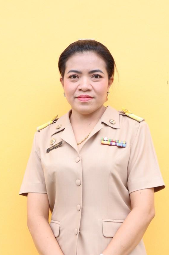 นางสาวรัชชา อ๊อกฉิม