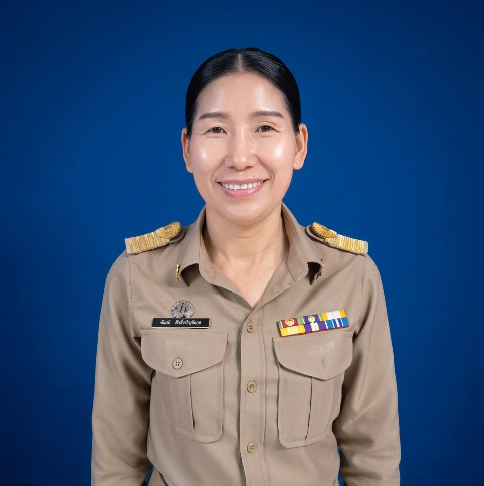 นางสาวจันทนี ศักดิ์เจริญชัยกุล