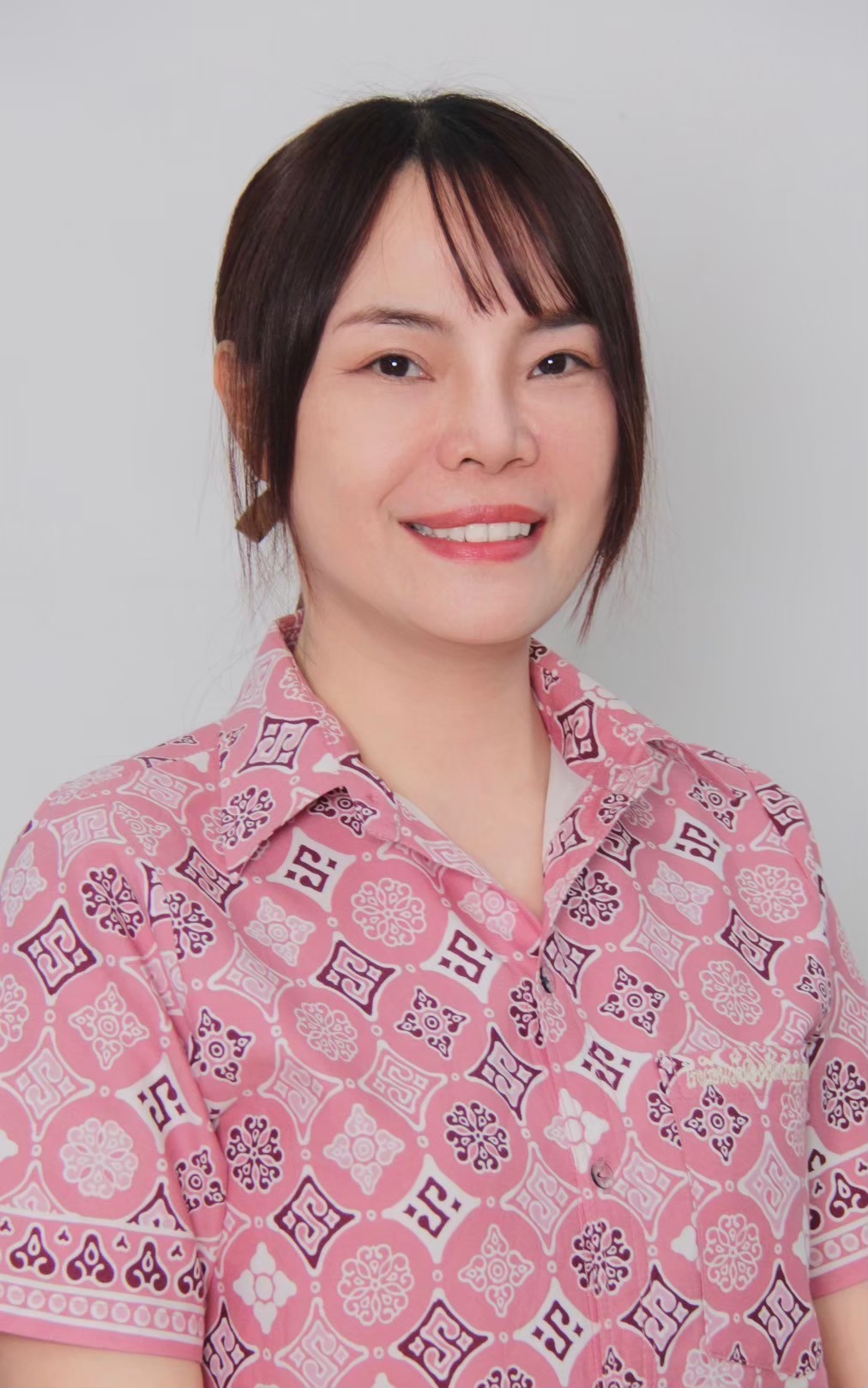 นางรสรินทร์ ปิ่นแก้ว