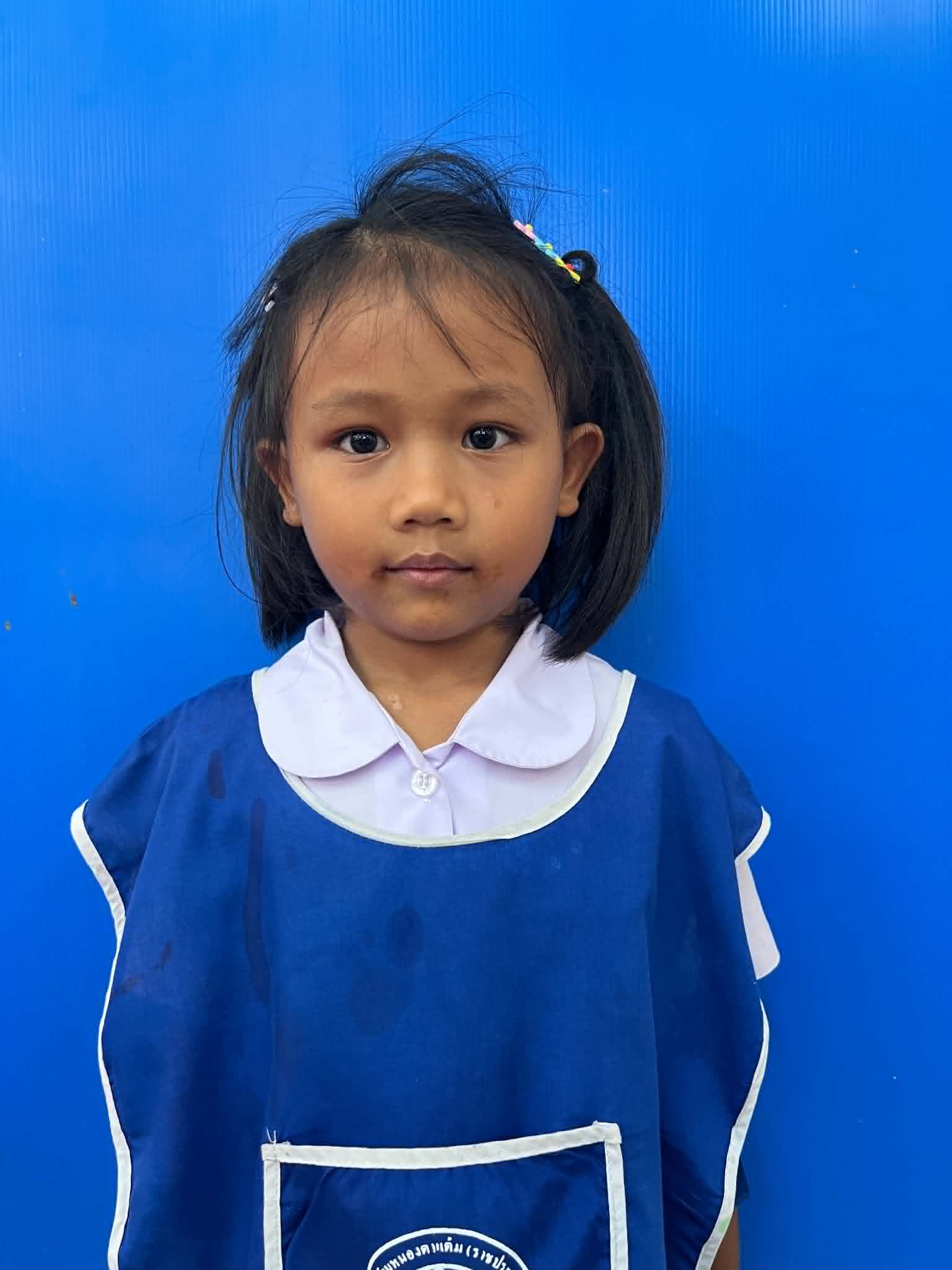 เด็กหญิงจรัสรวี เที่ยงตรง