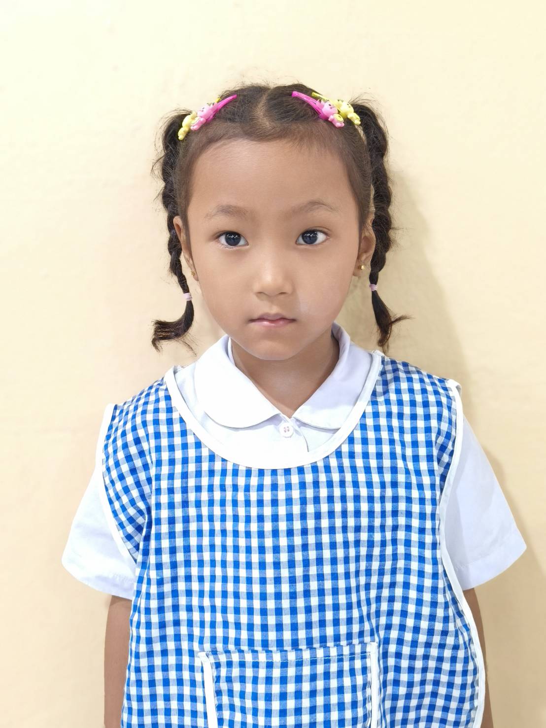 เด็กหญิงอลิสา ทองหวย
