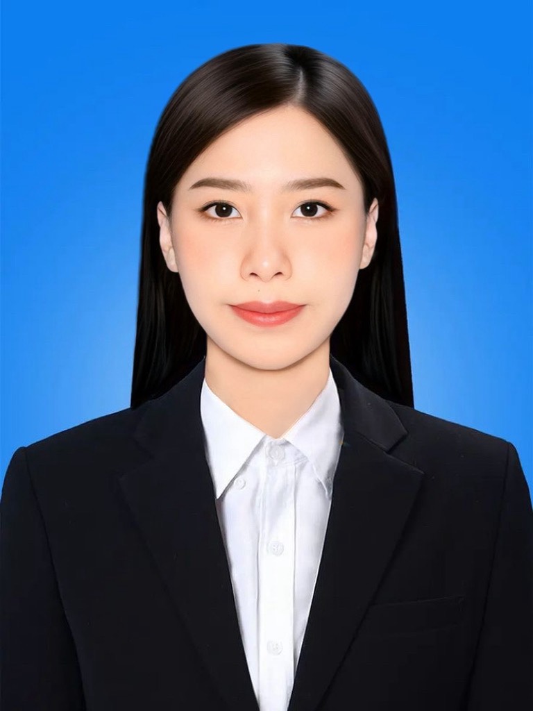 นางสาวศศิธร จอกทอง