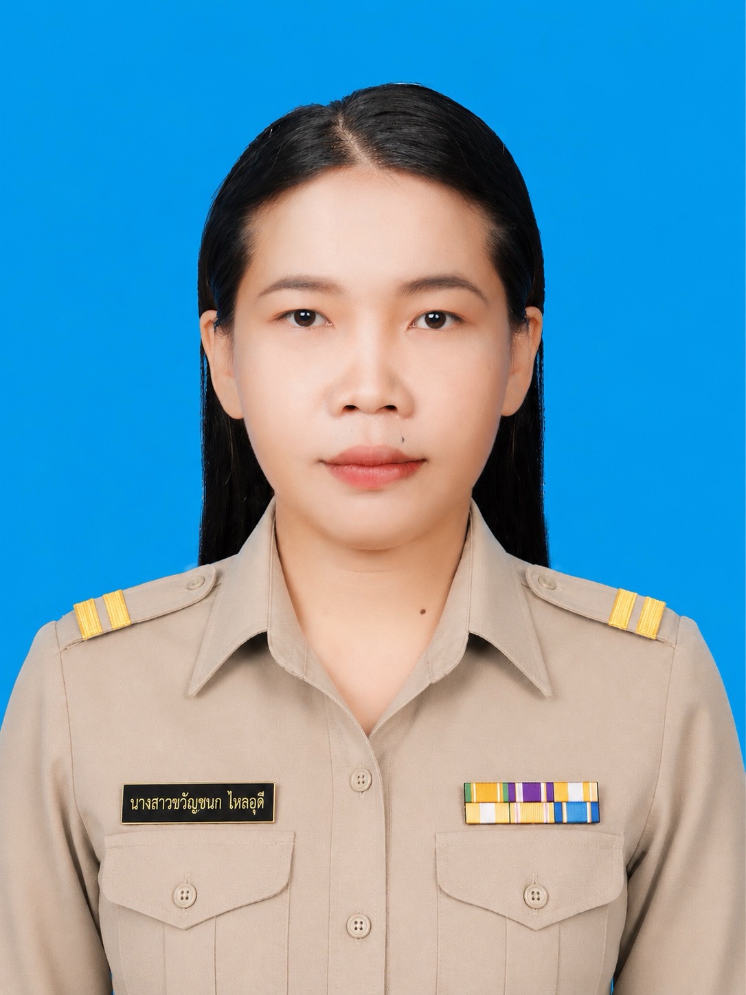 นางสาวขวัญชนก ไหลอุดี