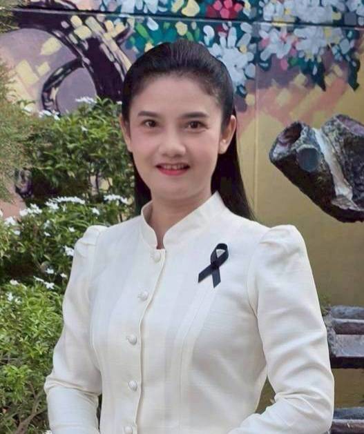 นางสาวหทัยรัตน์ เจริญยิ่ง