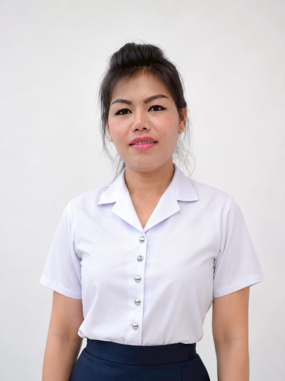 นางสาวนภาลัย ทองบุญทรัพย์