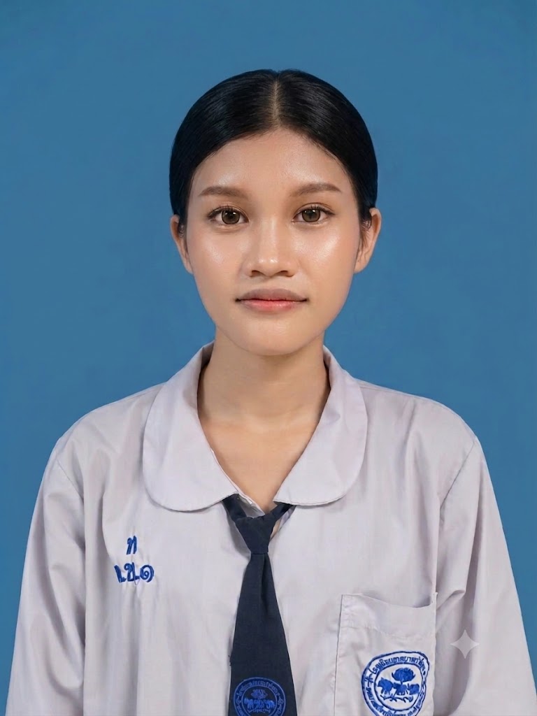นางสาวกมลชนก พงษ์จิตรภักดิ์