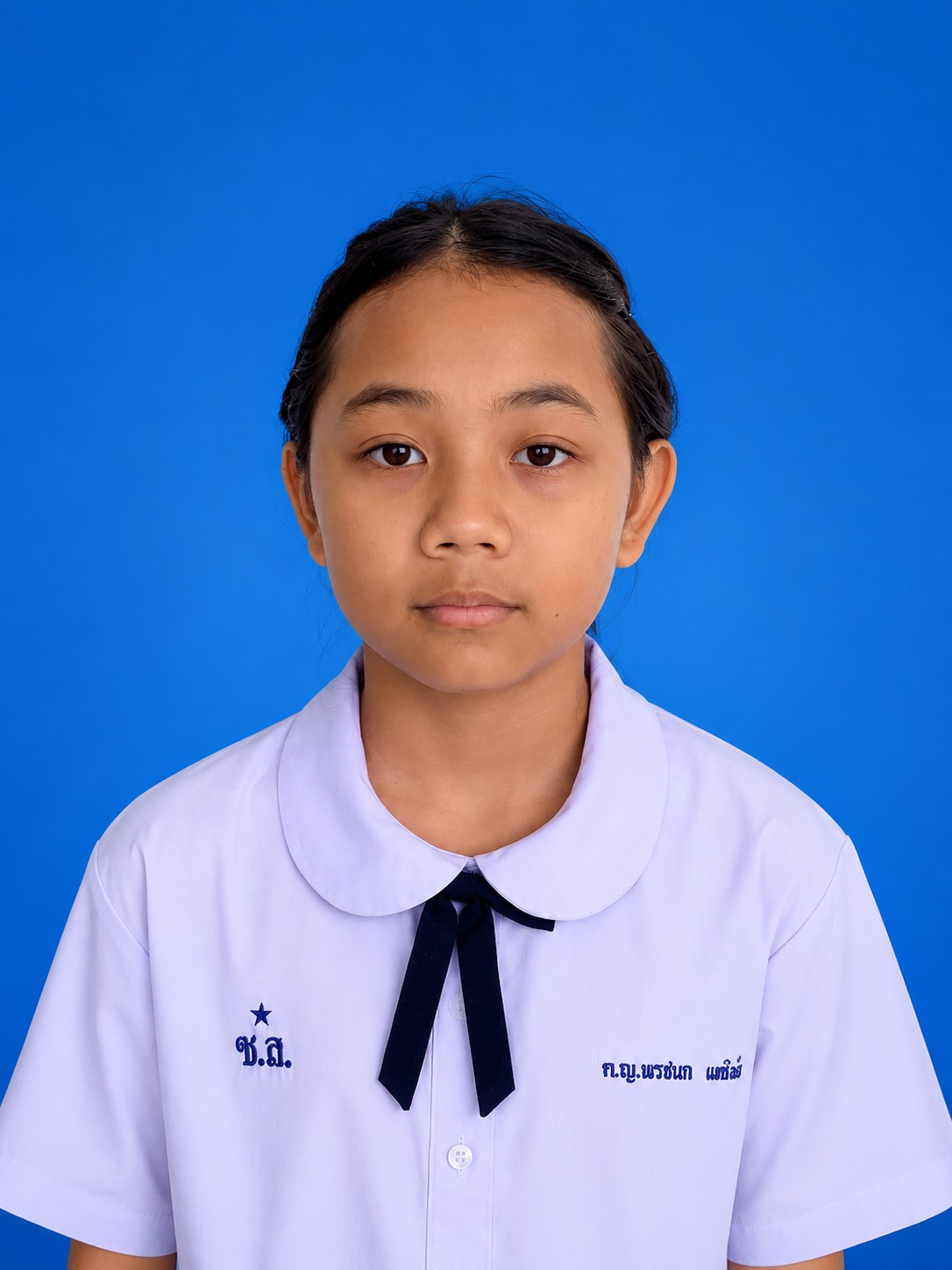 เด็กหญิงพรชนก เพลิงน้อย