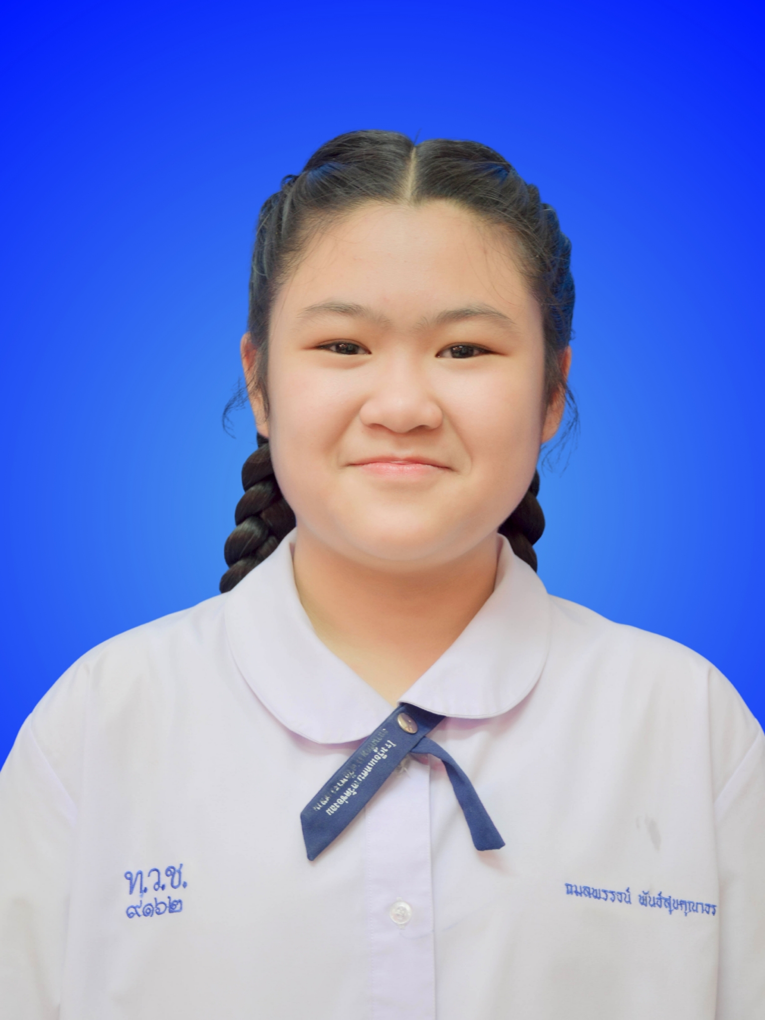 เด็กหญิงกมลพรรธน์ พันธ์สุขคุณากร