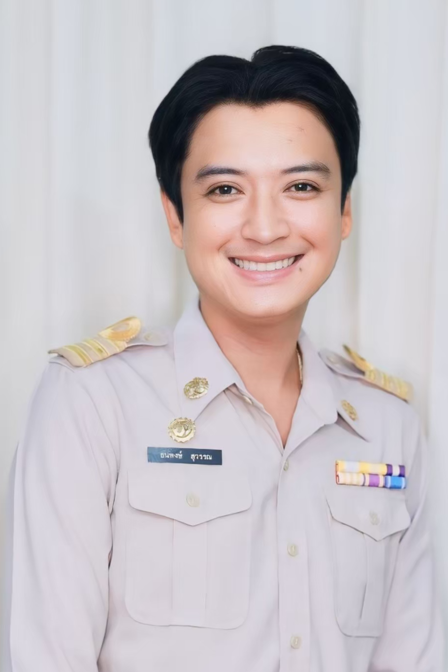 นายธนพงษ์ สุวรรณ