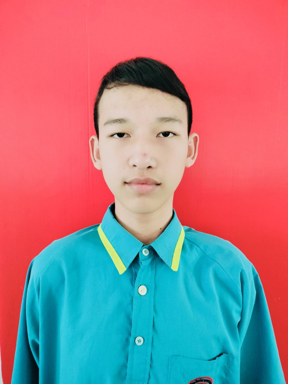 เด็กชายเอกมล ปุดังชาติ