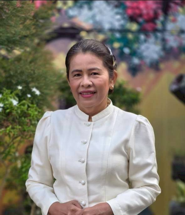 นางปุณยวีร์ ศรีเมือง