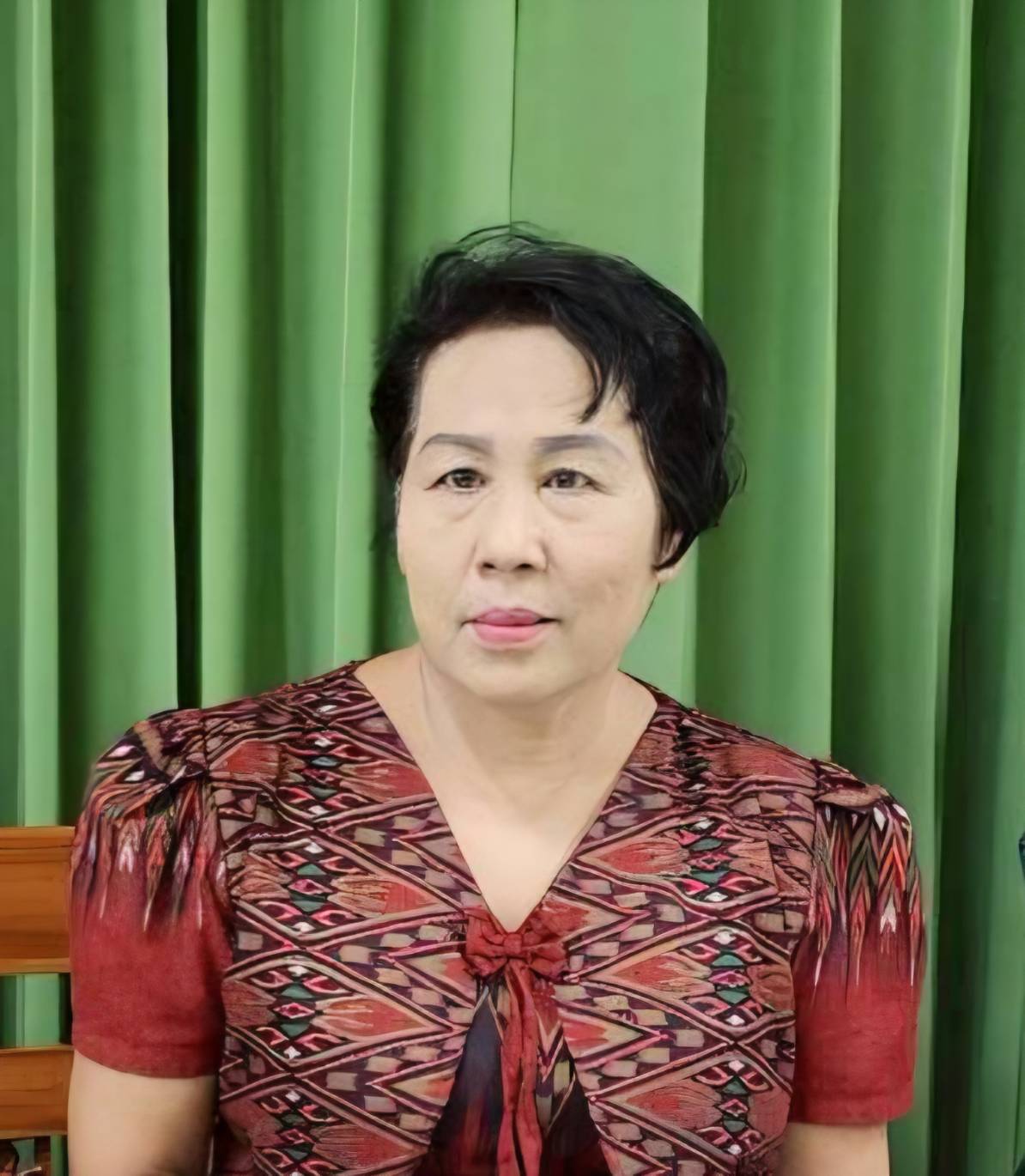 นางสาวกวินรัตน์ นิลวานิช
