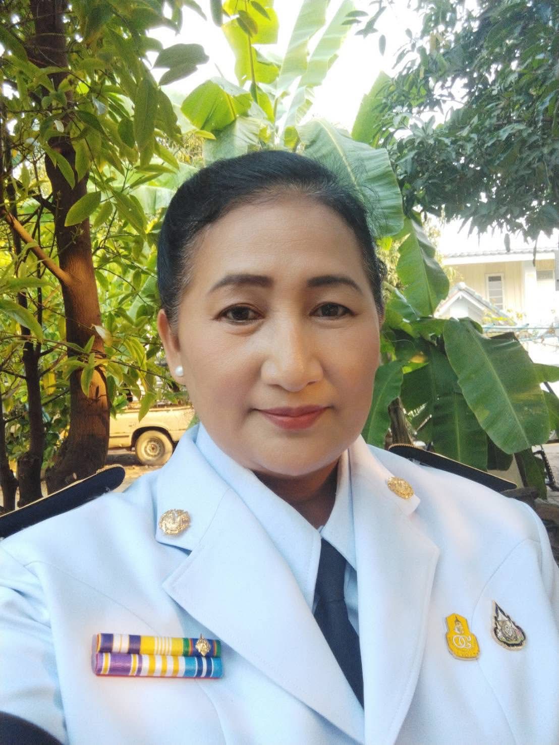 นางวรัณภร เมือบศรี