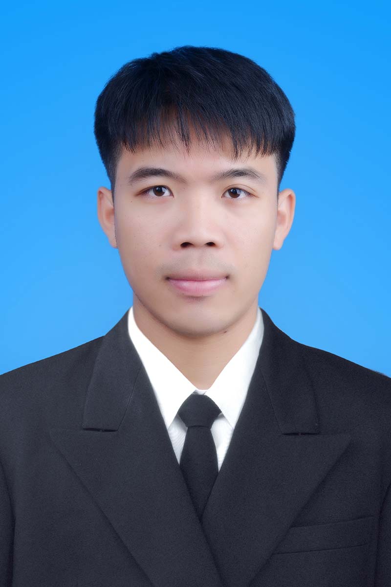 นายชัยวัฒน์ ธรรมไชย