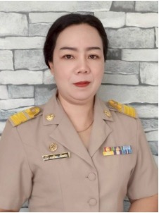 นางสาวกรณ์วิภา เอี่ยมชัย