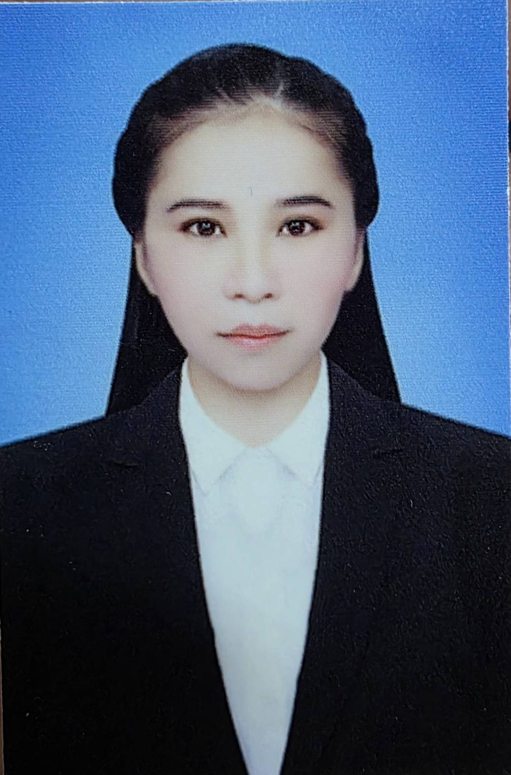 นางสาวอารียา จันทร์หอม