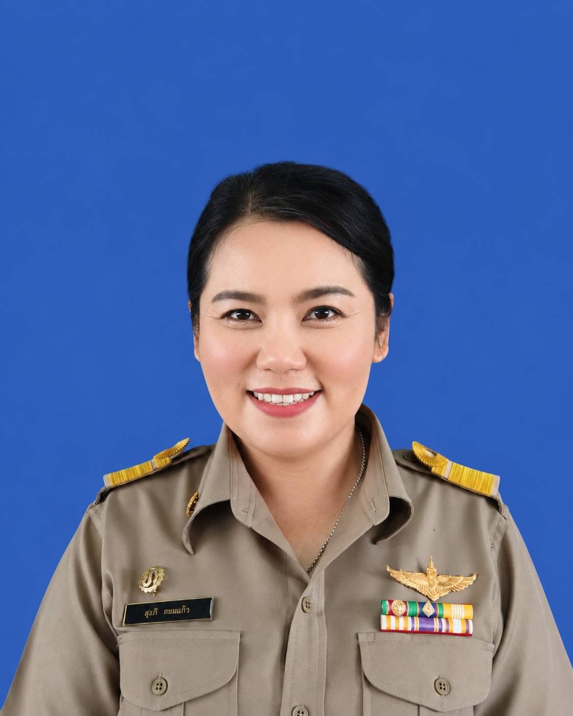 นางสุรภี ถนนแก้ว