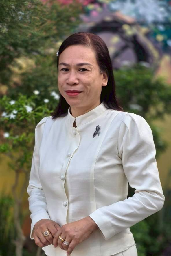 นางณัชชารีย์ ป้านศรี