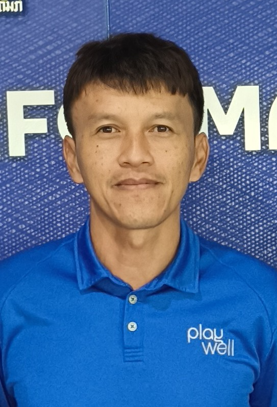 นายพลาจินตวรรธน์ ประดับศรี