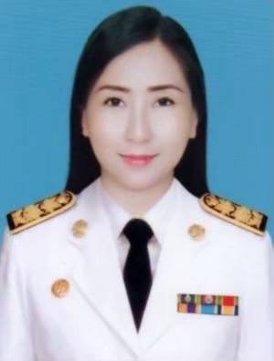 นางสาวรุ้งเพชร จิตร์รังษี