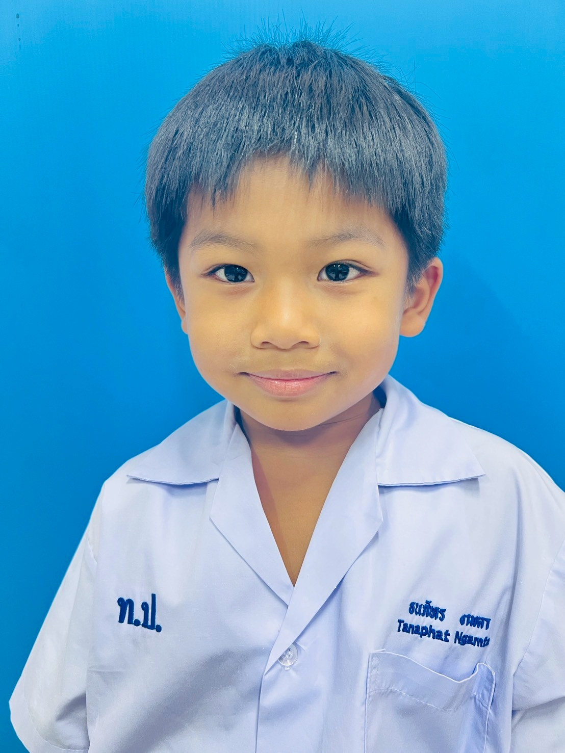 เด็กชายธนภัทร งามตา