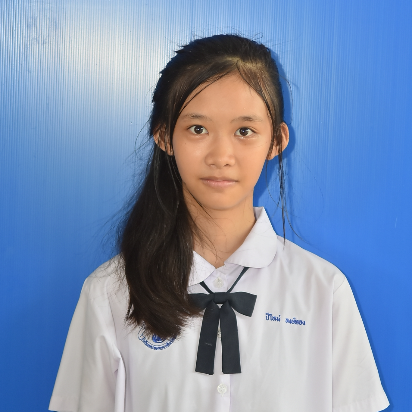 เด็กหญิงปีใหม่ หงษ์ทอง